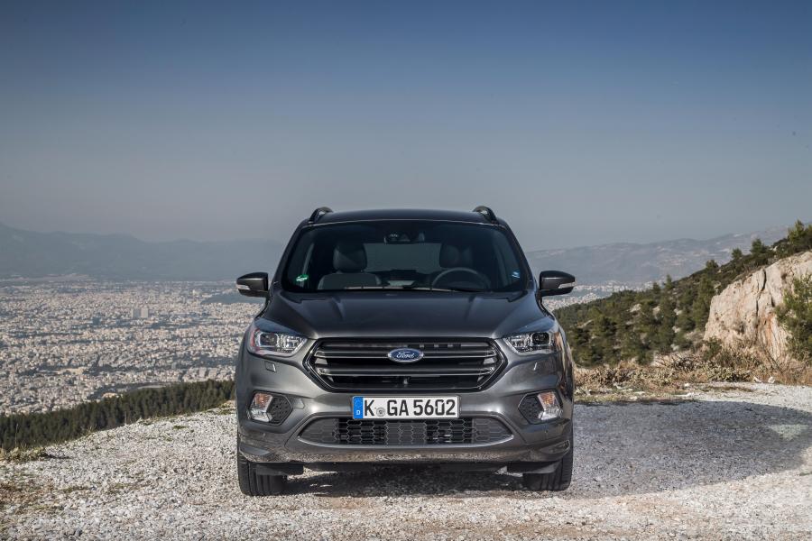  Ford Kuga ST-Line 2016 года  (фото 13 из 32)